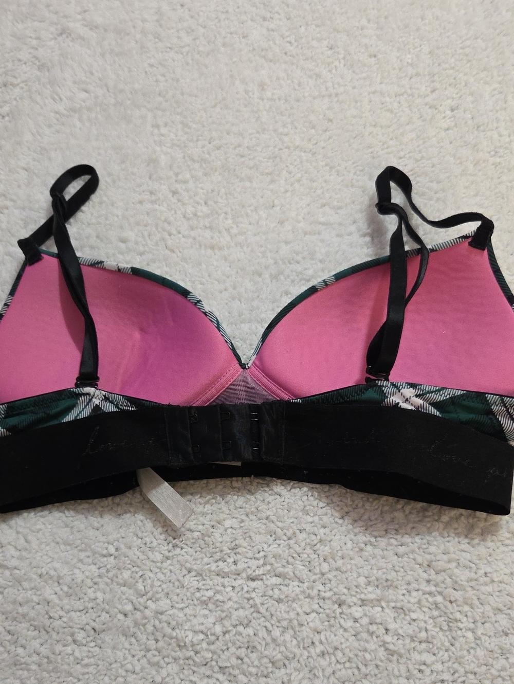 PINK VICTORIAS SECRET BRA - Picture 3 of 5